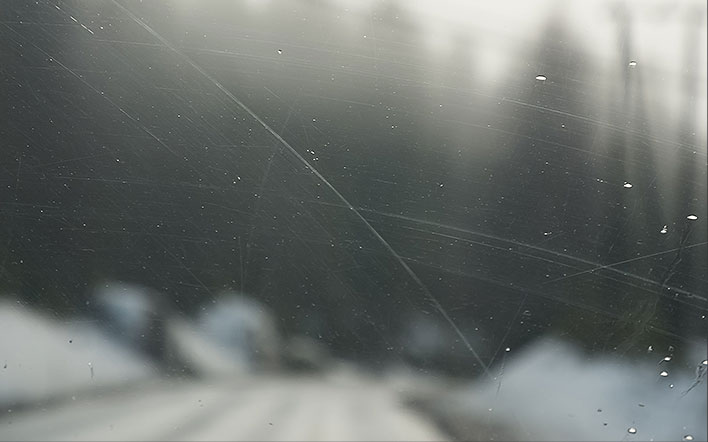 車のフロントガラスの傷取りimage